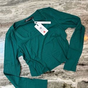 NWT Women's Green Ribbed Long Sleeve Top Size Large